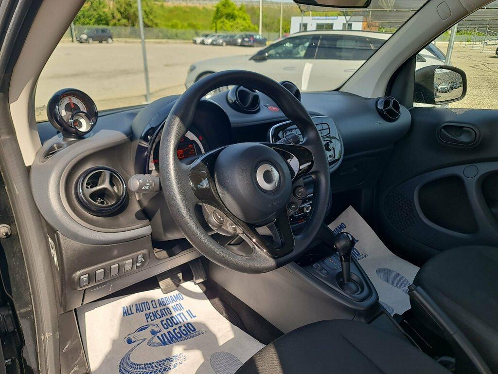 Smart fortwo eq Pure 22kW