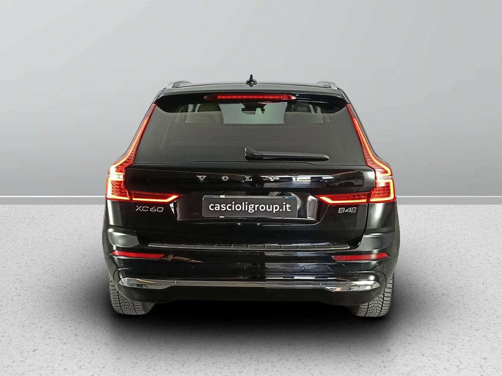 Volvo XC60 2.0 B4 Inscription awd auto