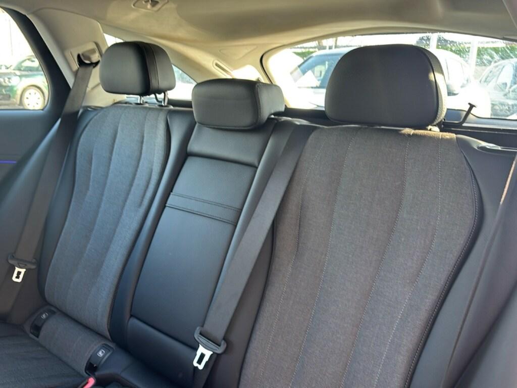 Mercedes Classe E 220 d Advanced auto