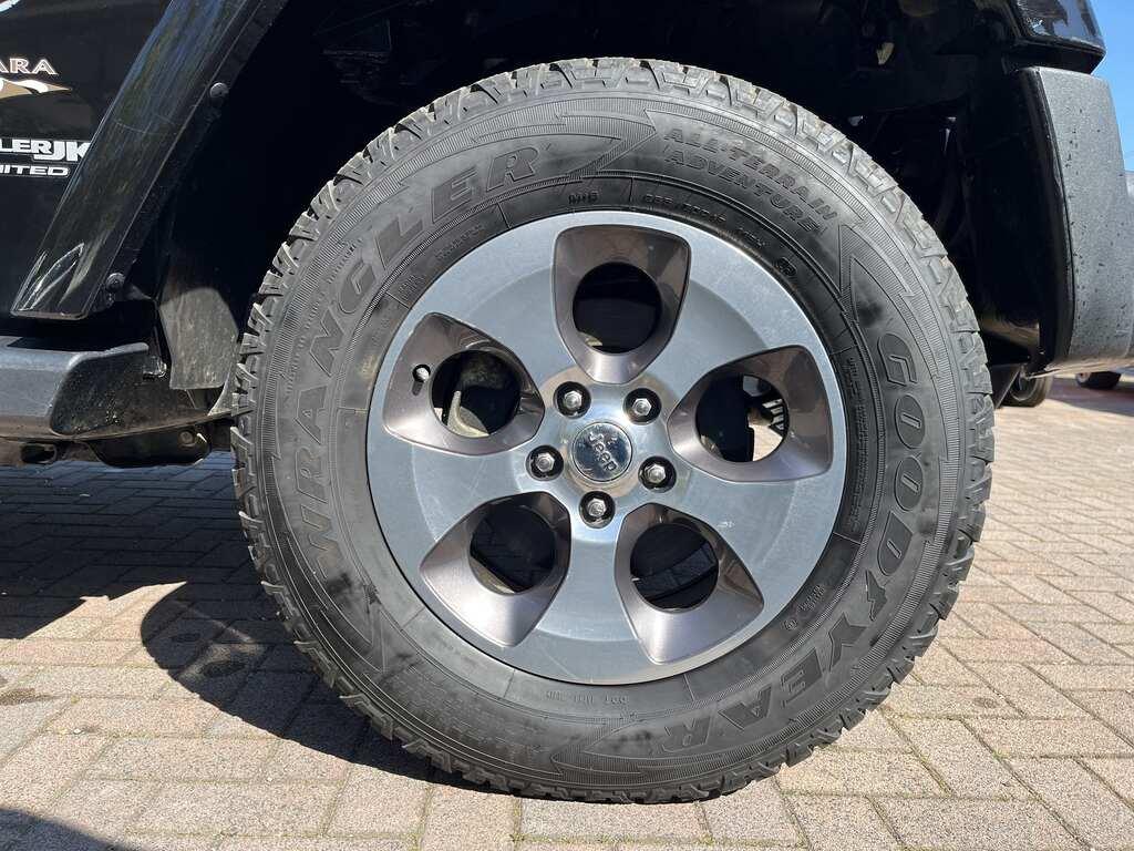 Jeep Wrangler Unlimited 2.8 crd JK Edition auto