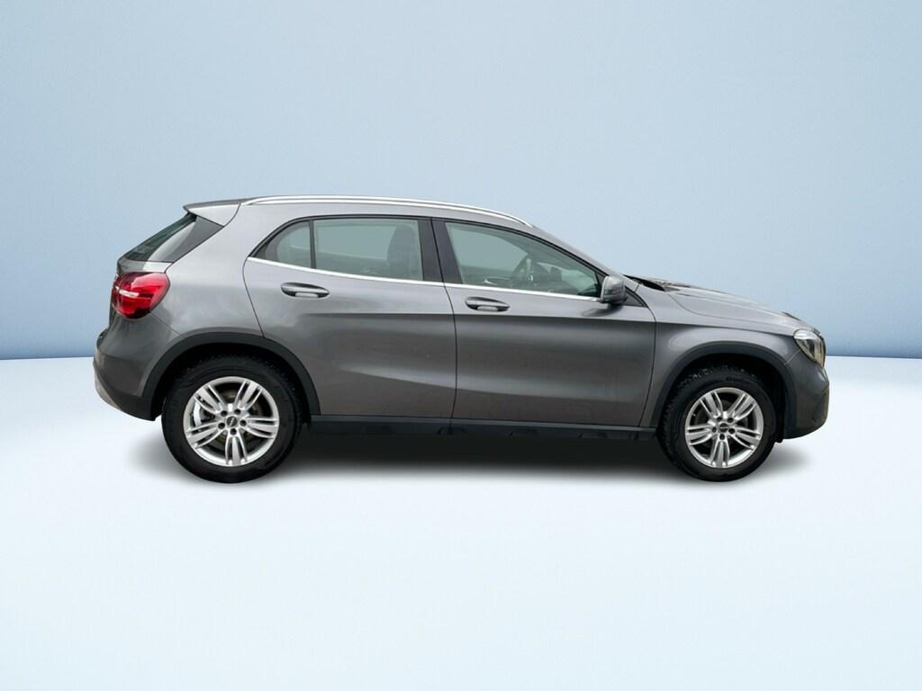 Mercedes GLA 200 d Sport 4matic auto