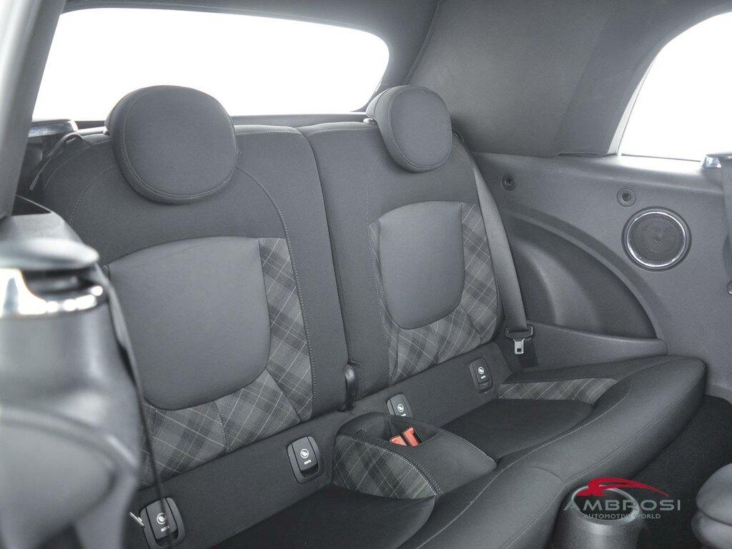 Mini Cooper D Cabrio 1.5 Cooper D