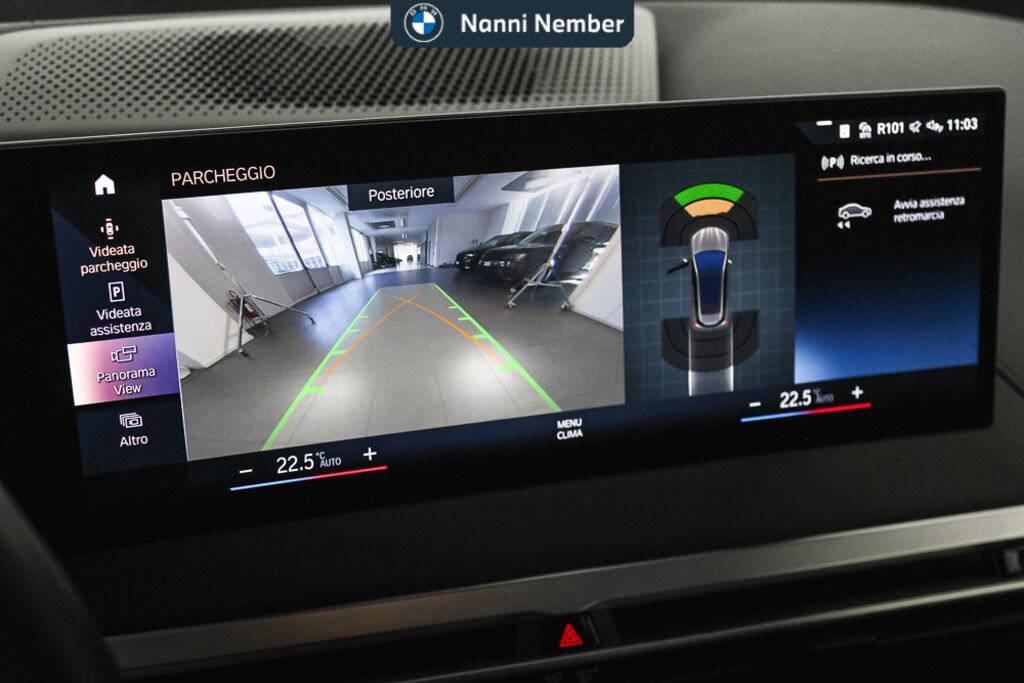 BMW iX xdrive40 pacchetto sportivo