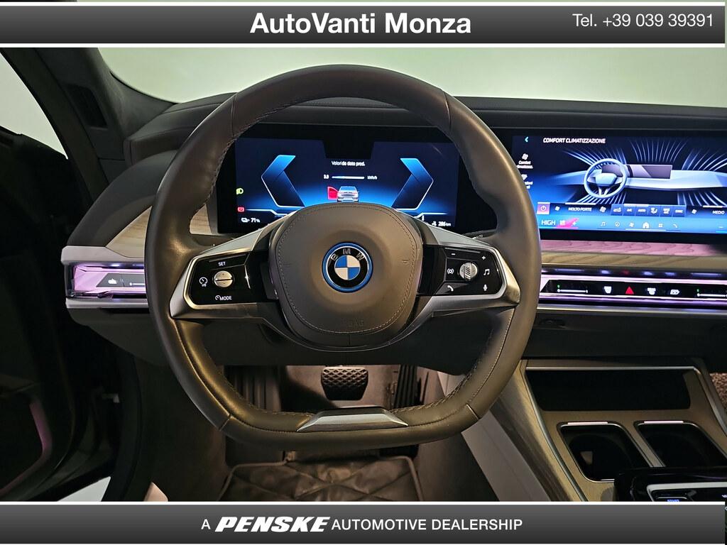 BMW Serie 7 i7 xdrive60