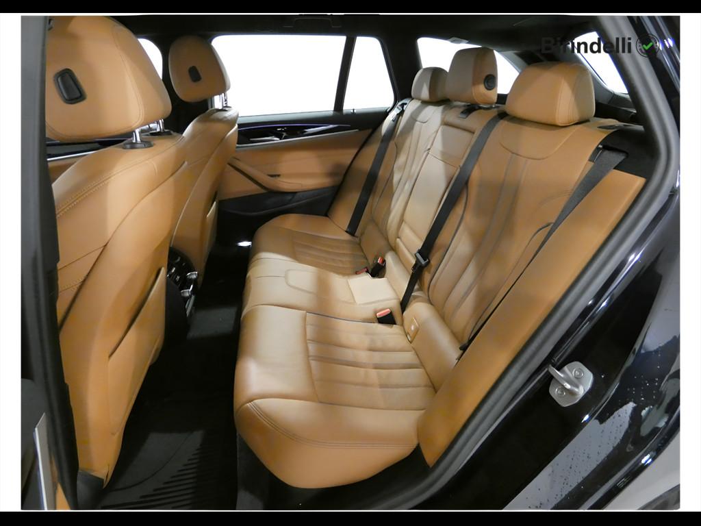 BMW Serie 5 520d Touring mhev 48V xdrive Msport auto