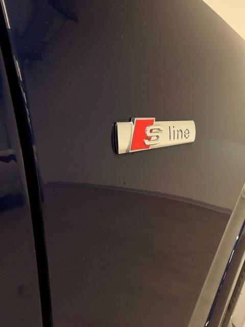 Audi Q2 35 2.0 tdi Identity Black s-tronic