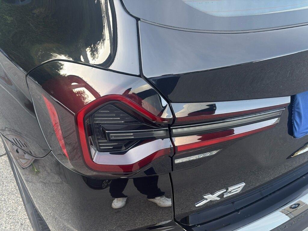BMW X3 xdrive20d mhev 48V auto