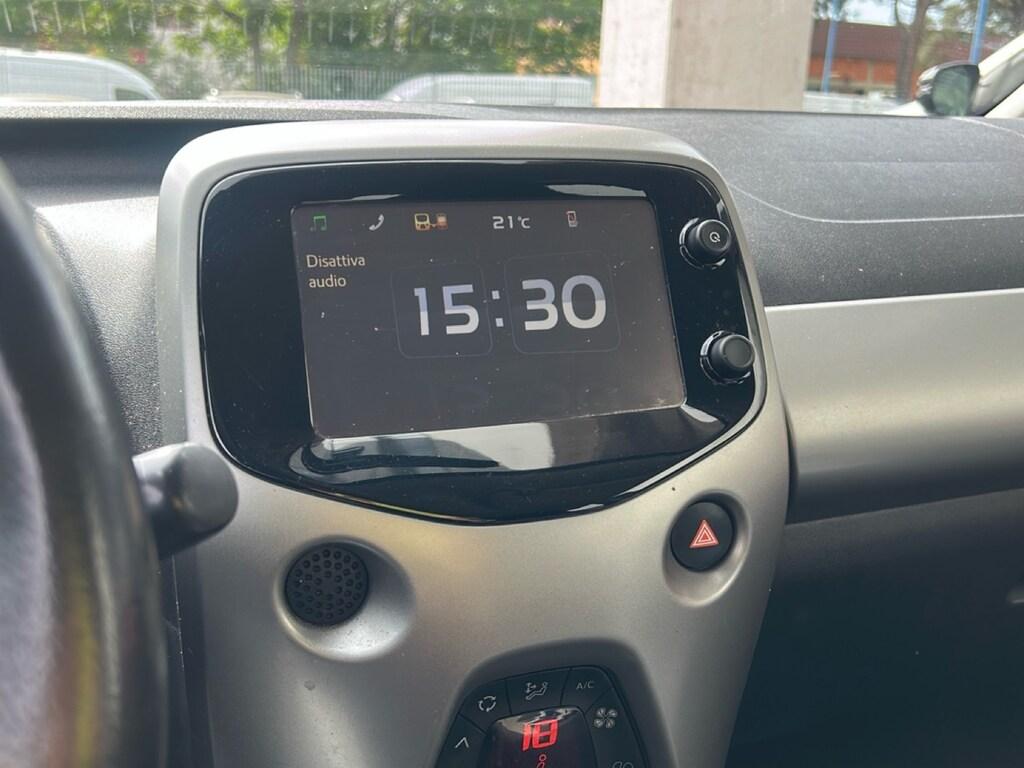 Toyota Aygo 1.0 x-play 5p my15