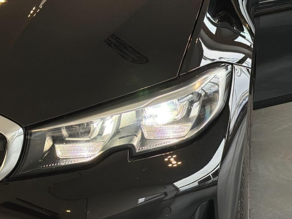 BMW Serie 3 318i Touring Business Advantage auto