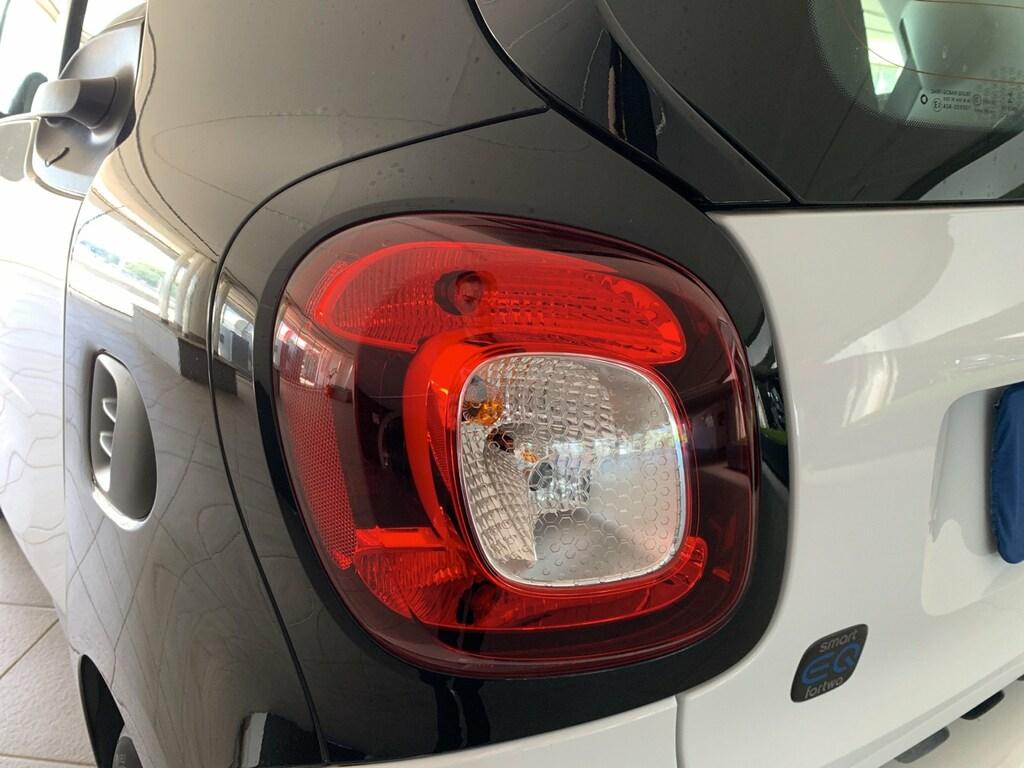 Smart fortwo eq Pure 22kW