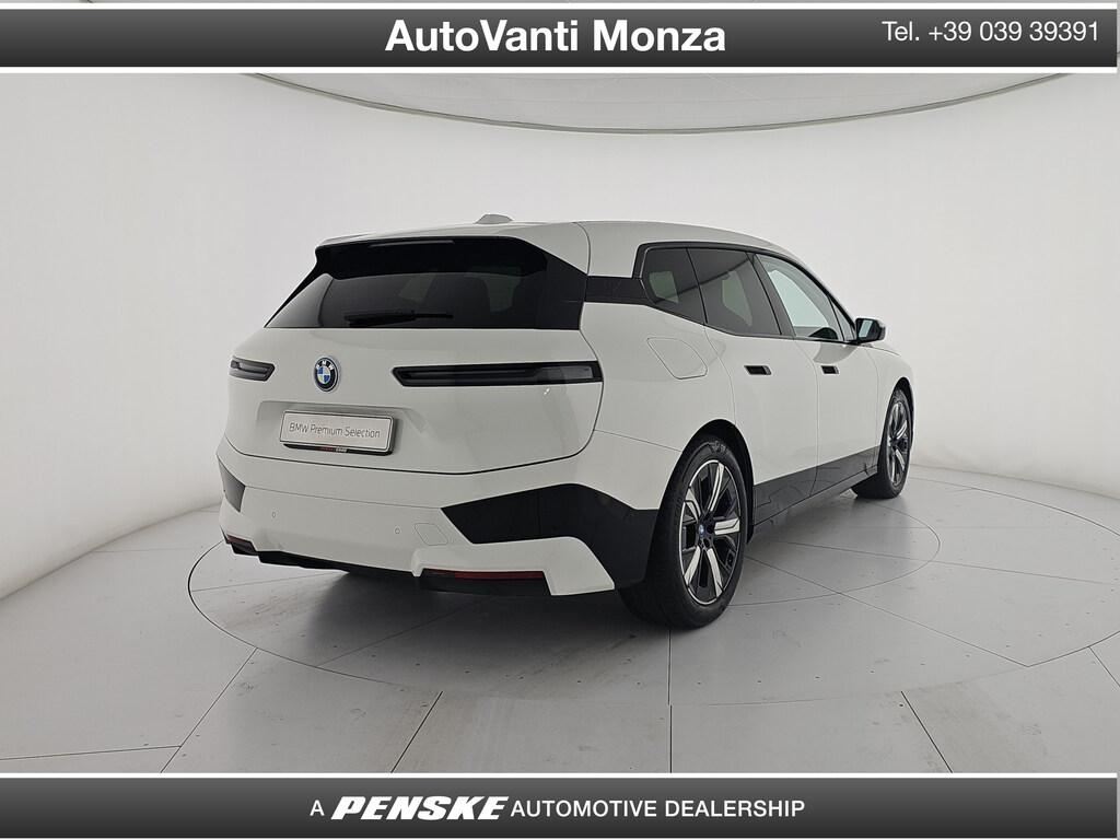 BMW iX xdrive40