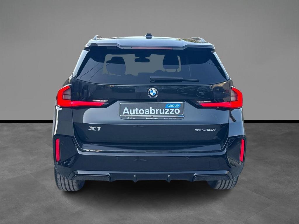 BMW X1 sdrive20i mhev 48V MSport Pro auto
