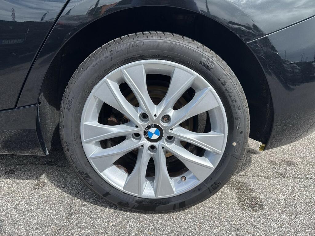 BMW Serie 1 118d Urban 5p auto