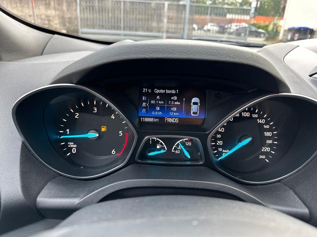 Ford Kuga 2.0 tdci ST-line s&s awd 180cv powershift my18