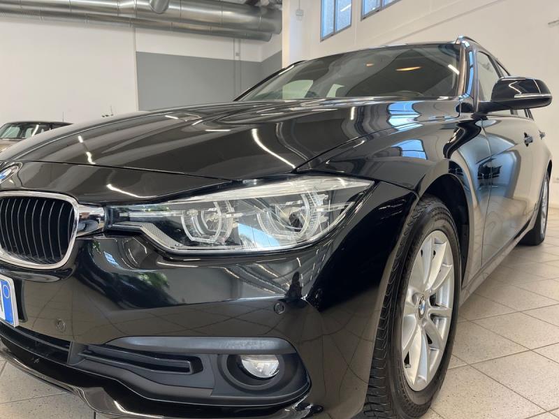 BMW Serie 3 318d Touring Business Advantage auto