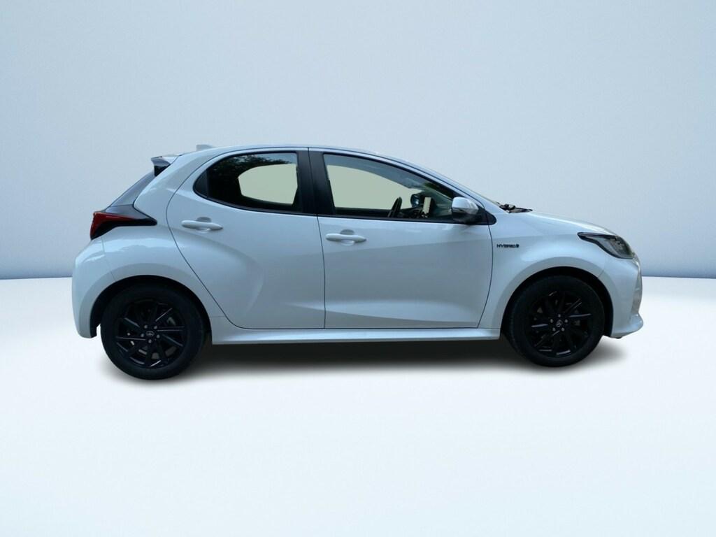 Toyota Yaris 1.5 hybrid Trend