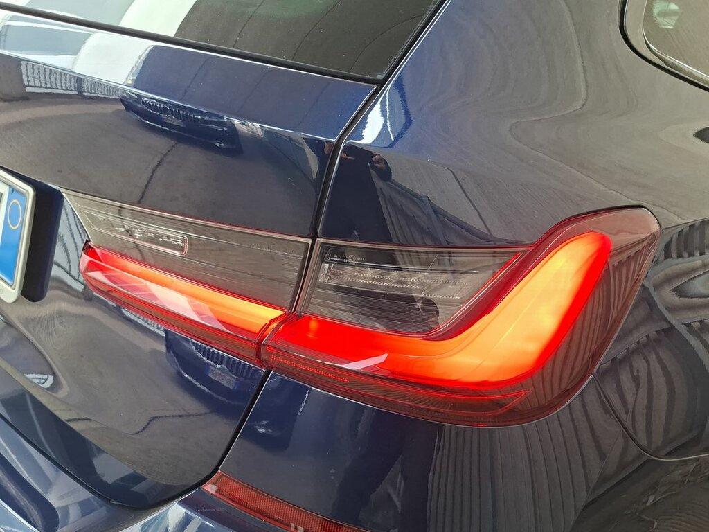 BMW Serie 3 320d Touring mhev 48V xdrive auto