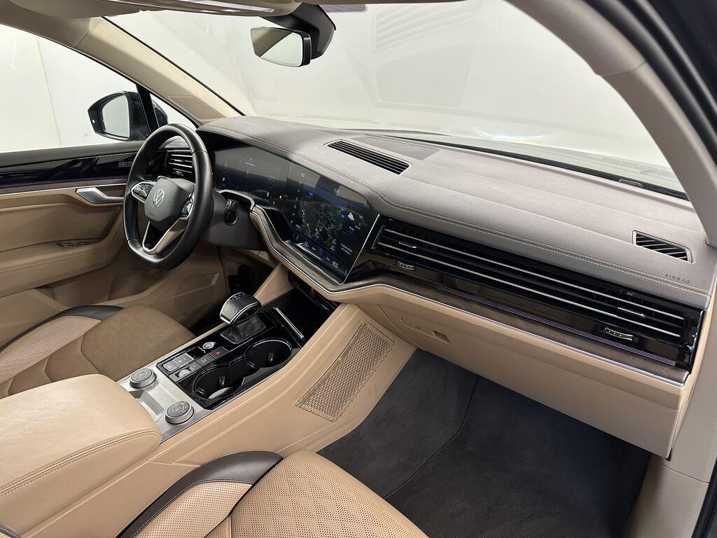 Volkswagen Touareg 3.0 V6 tdi Atmosphere 231cv tiptronic