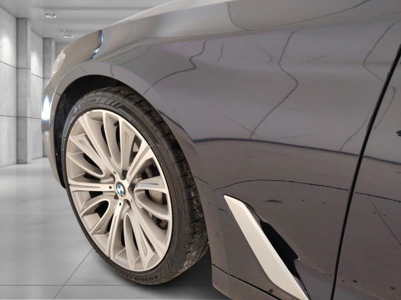 BMW Serie 5 530d Touring xdrive Luxury 249cv auto