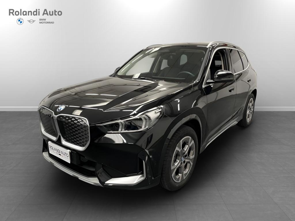 BMW iX1 edrive 20 X-Line