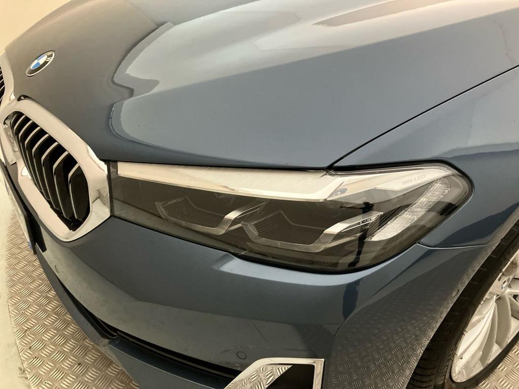BMW Serie 5 530d mhev 48V Luxury auto