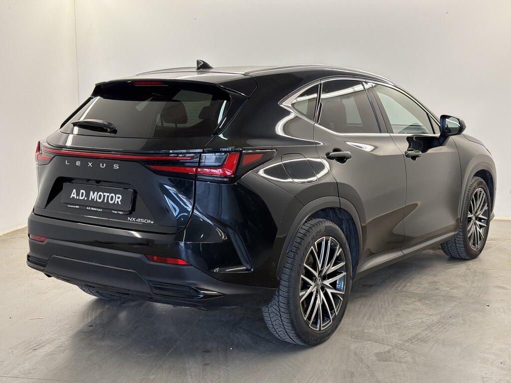 Lexus NX 2.5 plug-in Luxury 4wd e-cvt