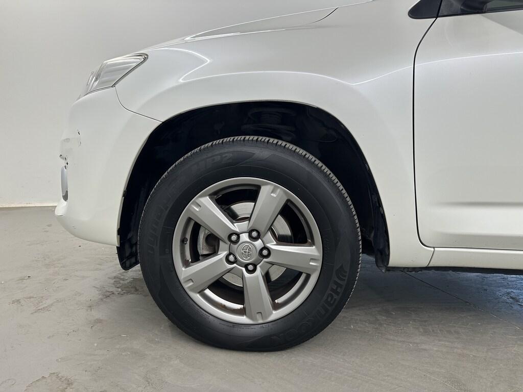 Toyota RAV4 2.2 d-4d Lounge 150cv mt