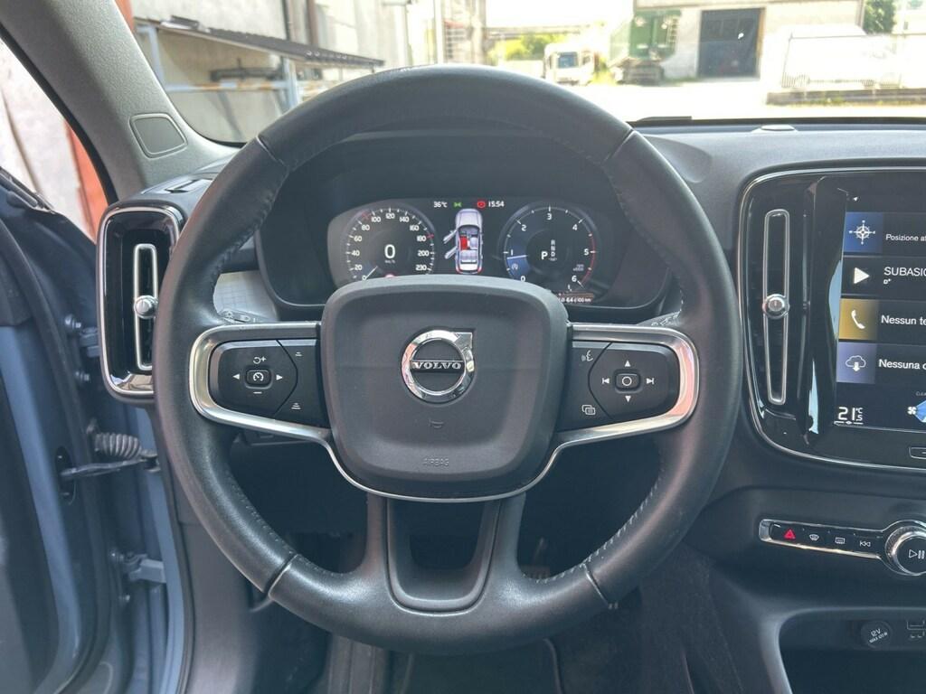 Volvo XC40 2.0 D3 Momentum Pro auto my21