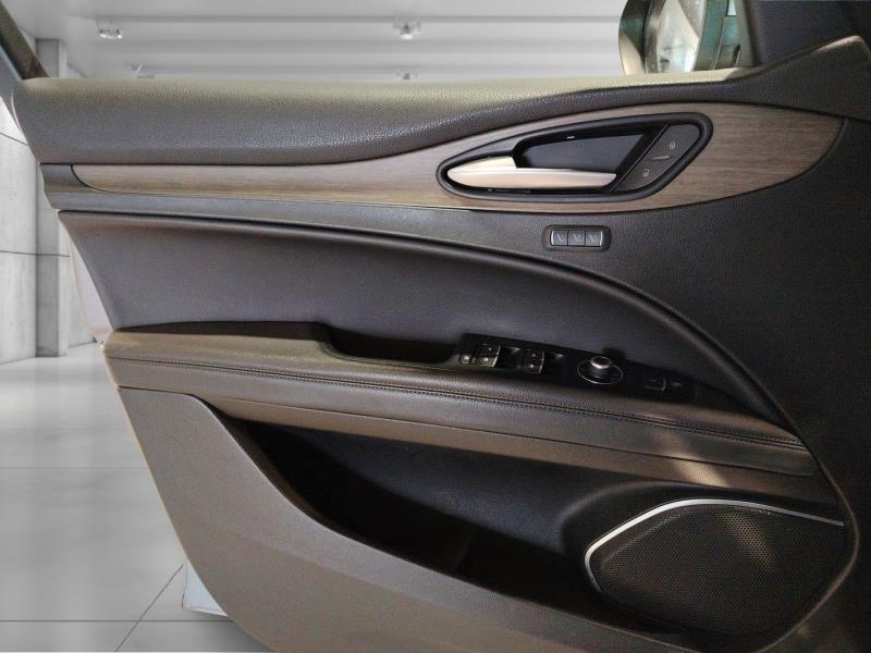 Alfa Romeo Stelvio 2.0 t Executive Q4 280cv auto