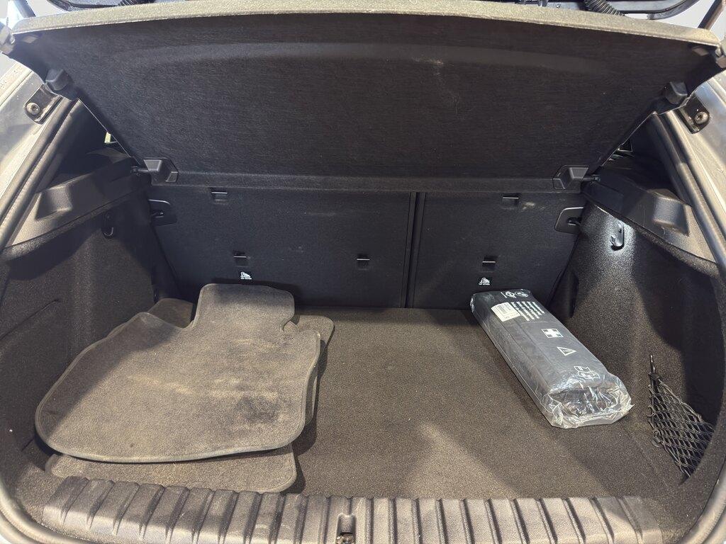 BMW Serie 1 120d 48V auto