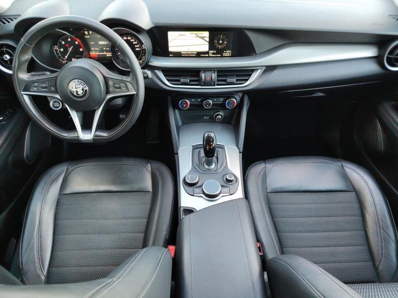 Alfa Romeo Stelvio 2.2 t Business rwd 180cv auto