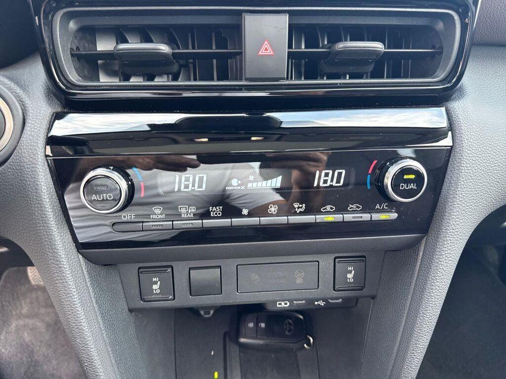 Toyota Yaris Cross 1.5h Lounge fwd 130cv e-cvt