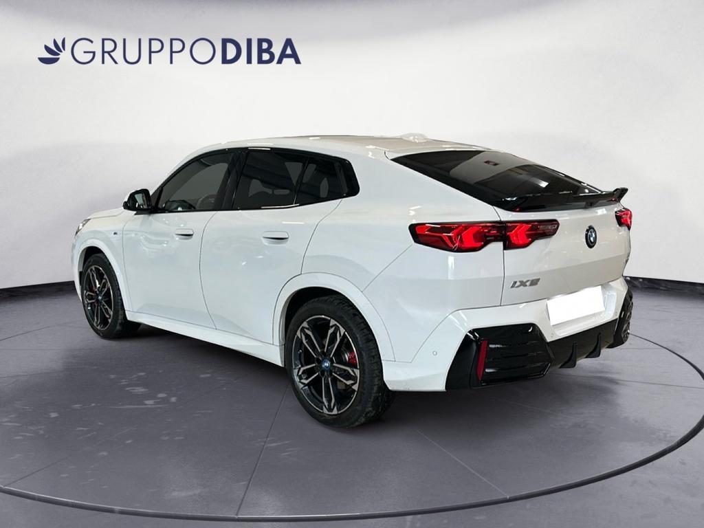 BMW iX2 edrive 20 MSport