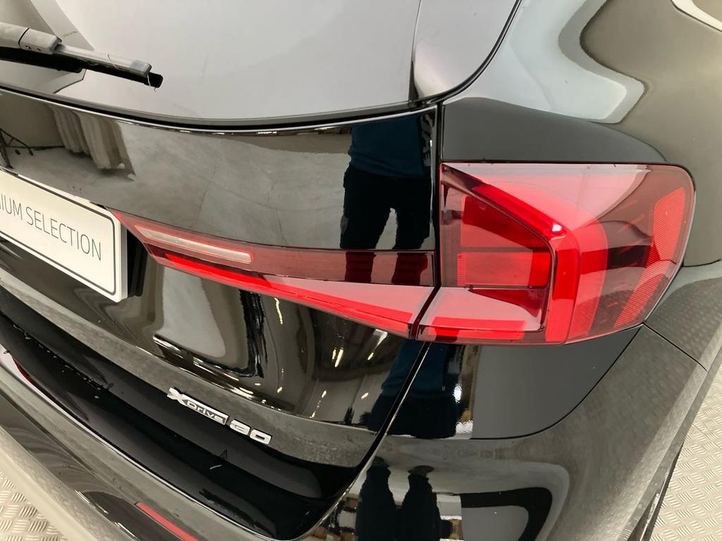 BMW iX1 30 xdrive X-Line