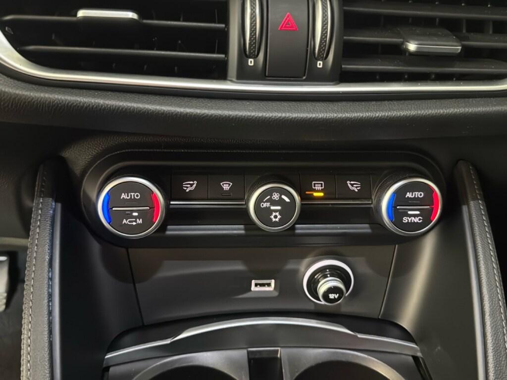 Alfa Romeo Stelvio 2.2 t Executive Q4 210cv auto