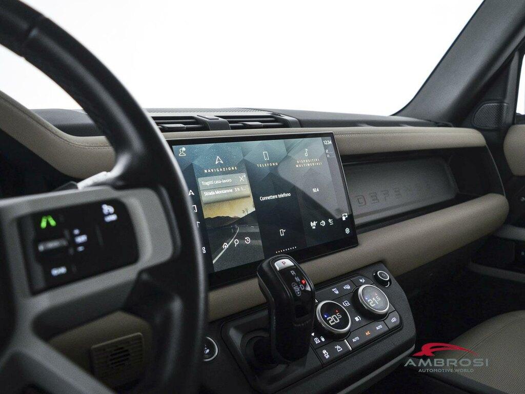 Land Rover Defender 110 3.0d i6 mhev HSE awd 250cv auto
