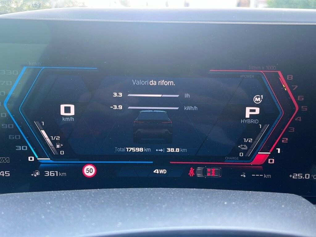 BMW XM 4.4 steptronic