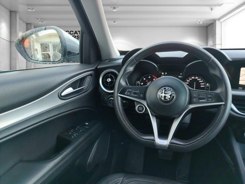 Alfa Romeo Stelvio 2.2 t Business rwd 180cv auto