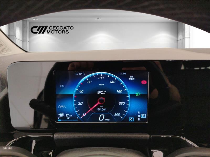 Mercedes GLA 180 d Business auto