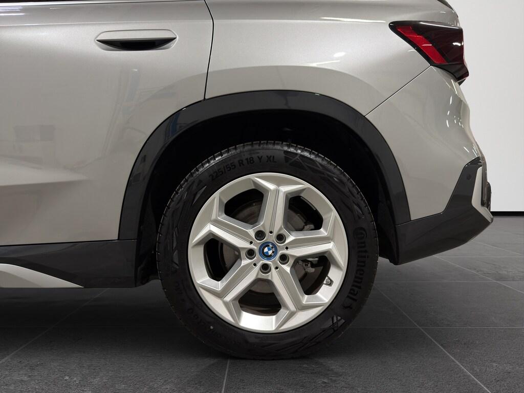 BMW iX1 edrive 20 Special Edition