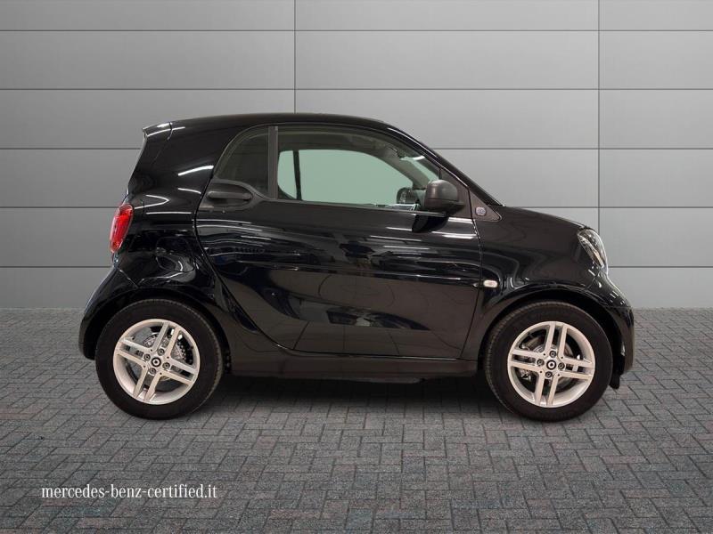 Smart fortwo eq Pure 22kW