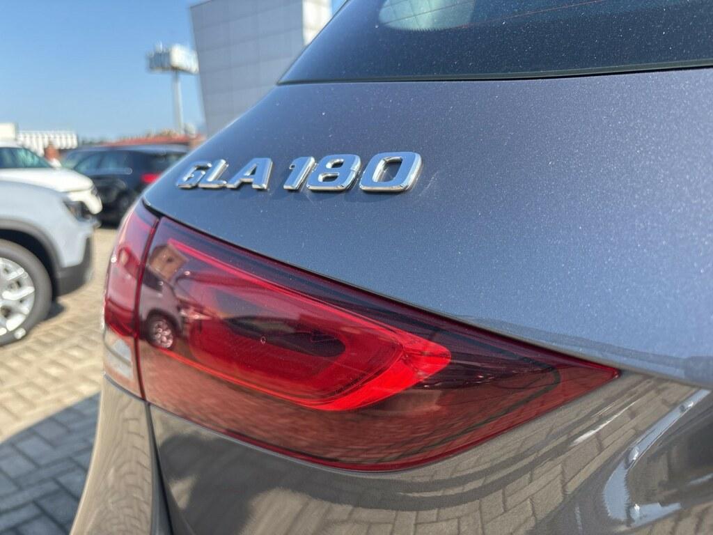 Mercedes GLA 180 Sport auto