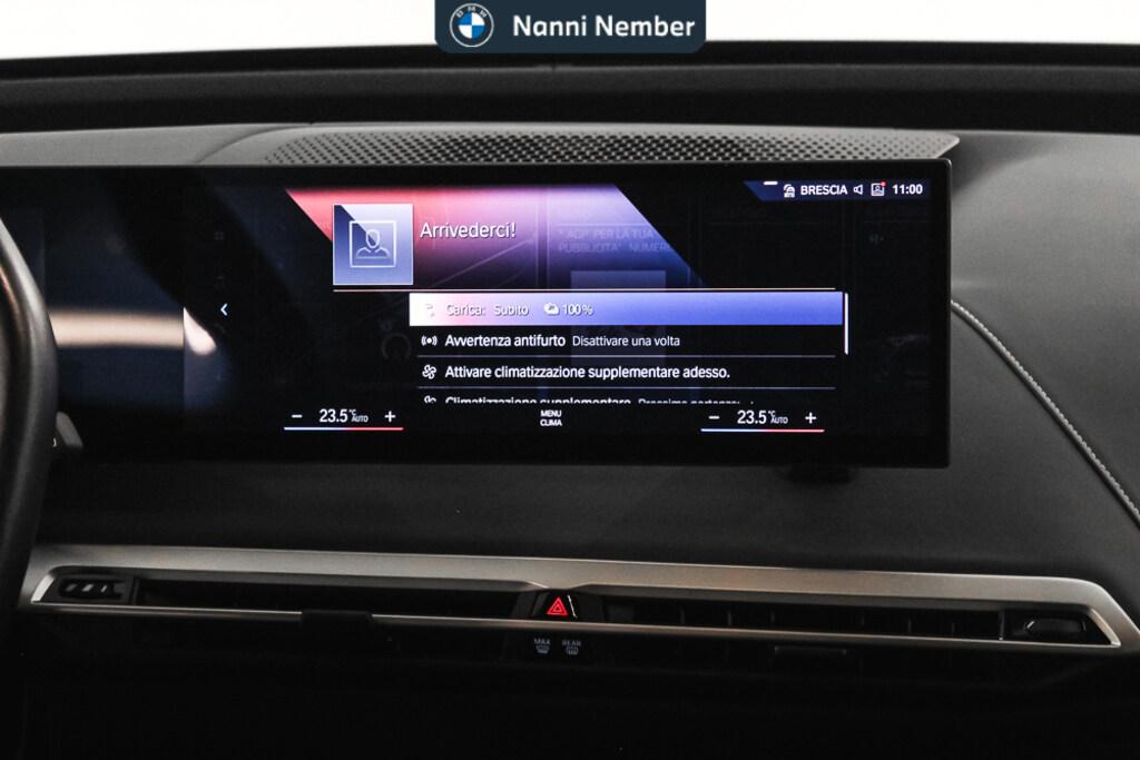 BMW iX xdrive40 pacchetto sportivo