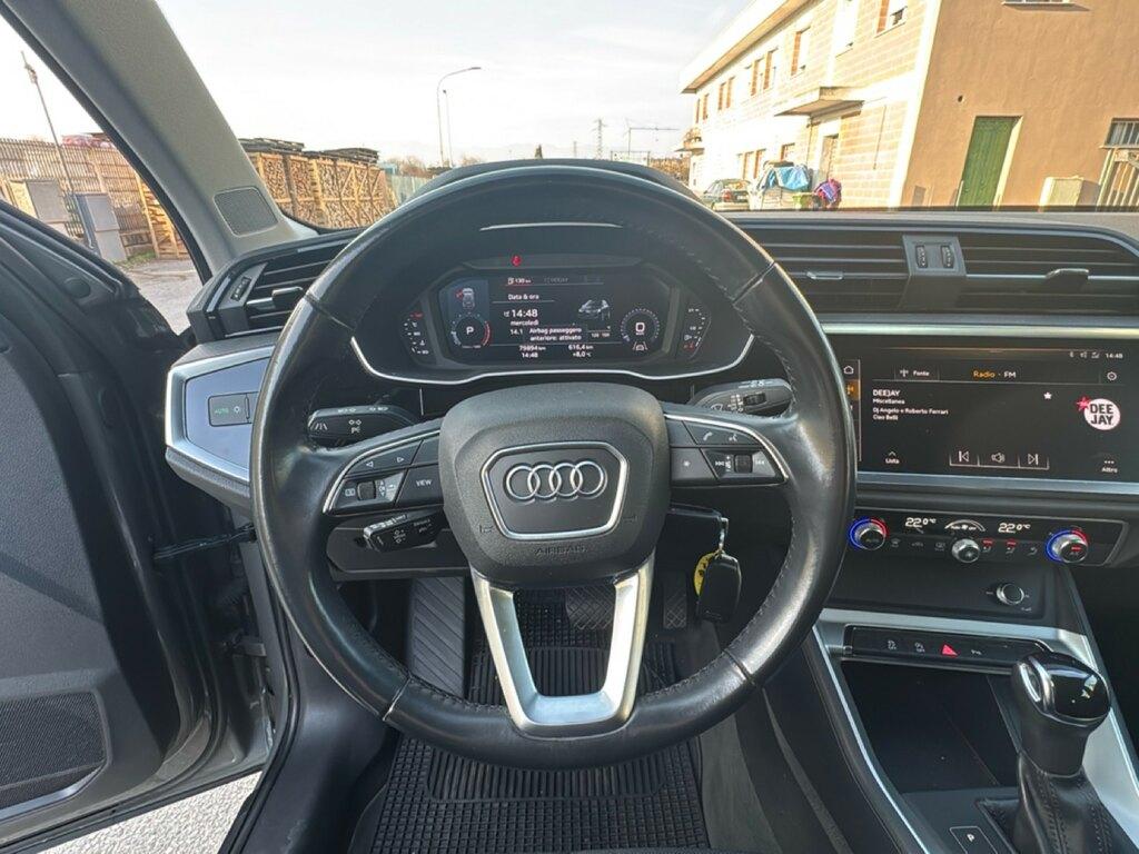 Audi Q3 35 1.5 tfsi Business Advanced s-tronic