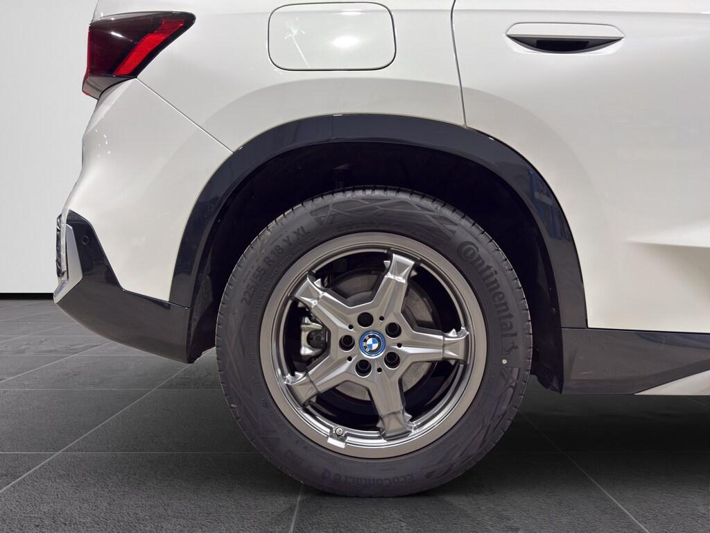 BMW iX1 edrive 20 X-Line