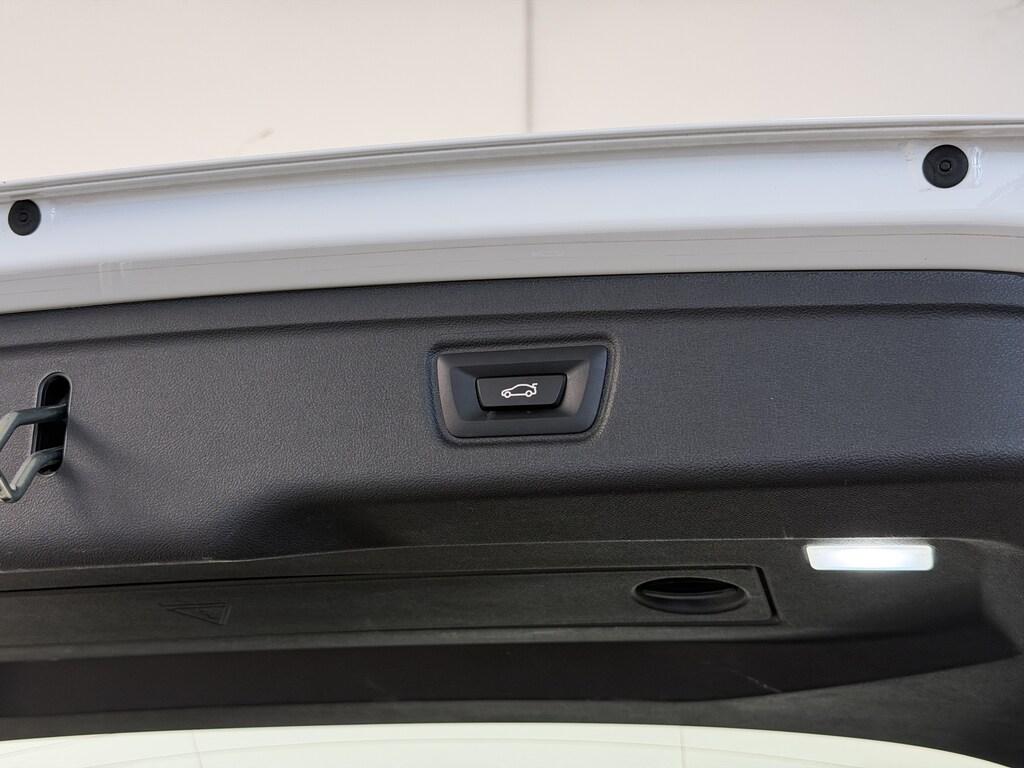 BMW Serie 3 318d Touring mhev 48V Msport auto