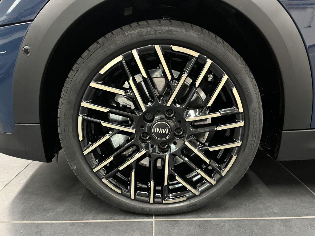 Mini Mini Cooper Cabrio 2.0 S Favoured auto