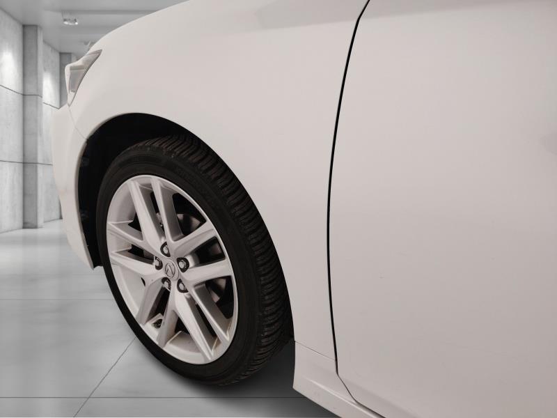 Lexus CT 200h Executive cvt E6