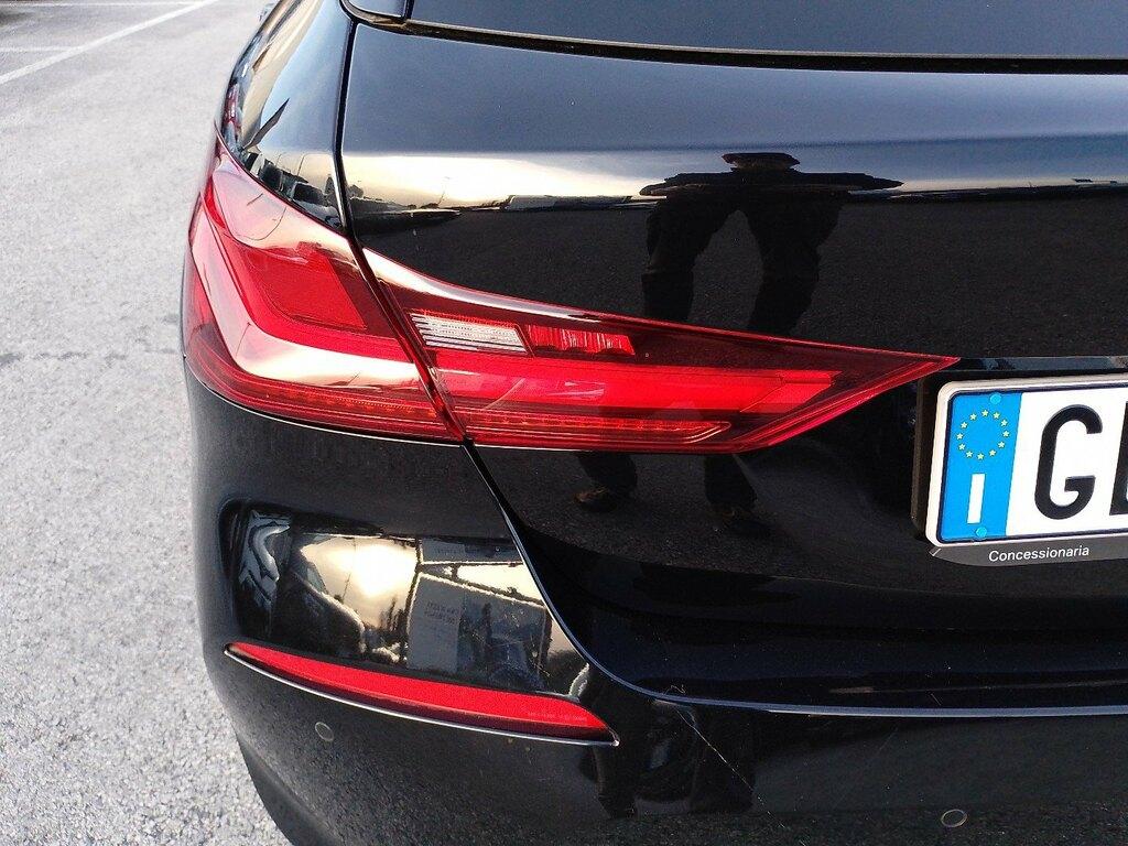 BMW Serie 1 116d Sport auto