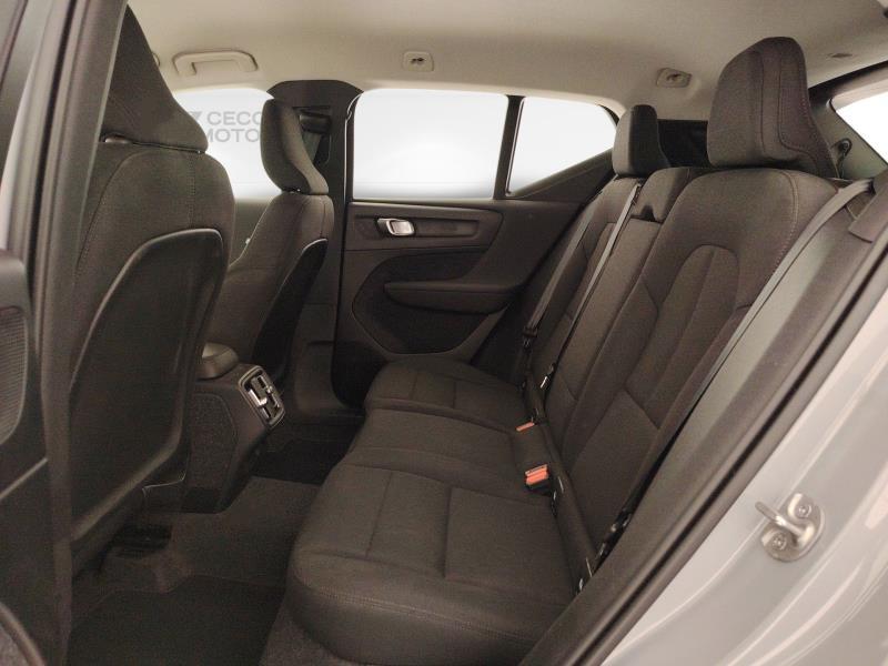 Volvo XC40 2.0 b3 Essential auto